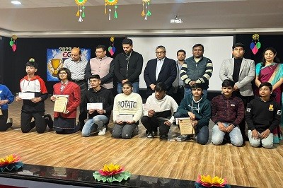 Rajesh Jain, Managing Director, LPS Bossard India, Attended ZAD Global School's Award Ceremony for 10th Grade Mock Test Winners – Congratulations!